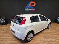 Usata Fiat Grande Punto S 75 CV (55 kW) 2011 Bianco Utilitaria