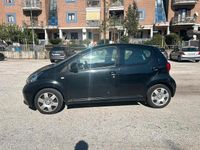 Usata Toyota Aygo 67 CV (49 kW) 2007 Nero Utilitaria