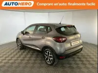 Usata Renault Captur Zen 110 CV (80 kW) 2017 Grigio SUV