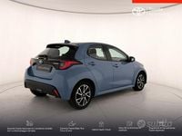 Usata Toyota Yaris Hybrid Trend 116 CV (85 kW) 2021 Blu Berlina