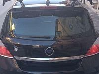Usata Opel Astra GTC Sport 150 CV (110 kW) 2005 Nero Berlina