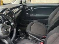 Usata Mini ONE 75 CV (55 kW) 2022 Grigio Utilitaria