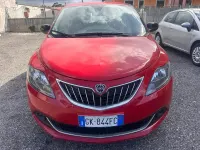 Usata Lancia Ypsilon Silver 69 CV (50 kW) 2022 Rosso Utilitaria