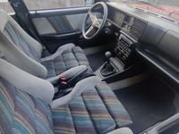 Usata Lancia Delta 140 CV (102 kW) 1987 Rosso Utilitaria