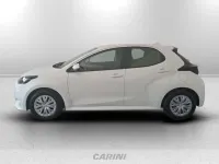 Usata Toyota Yaris Hybrid Active 116 CV (85 kW) 2022 Bianco Berlina