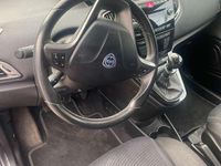 Usata Lancia Ypsilon 86 CV (63 kW) 2013 Nero Utilitaria