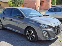 Usata Peugeot 208 Active 101 CV (74 kW) 2024 Utilitaria