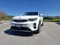 Second-hand Kia Stonic Style 110 CP (80 kW) 2018 Alb SUV