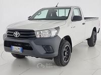 Usata Toyota HiLux 150 CV (110 kW) 2021 Bianco Pick-up