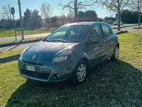 Usata Renault Clio II 75 CV (55 kW) 2009 Nero Berlina