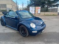 Usata VW New Beetle 115 CV (84 kW) 2004 Blu Utilitaria
