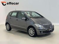 Usata Mercedes A180 Elegance 116 CV (85 kW) 2010 Grigio Berlina