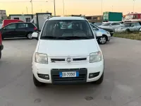 Usata Fiat Panda 4x4 Climbing 75 CV (55 kW) 2011 Bianco Utilitaria