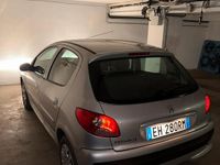 Usata Peugeot 206+ 68 CV (50 kW) 2011 Grigio Utilitaria