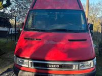 Usata Iveco Daily 125 CV (91 kW) 2000 Rosso Berlina