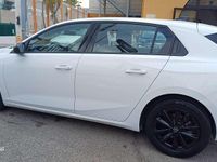 Usata Opel Astra Business Elegance 131 CV (96 kW) 2023 Bianco Berlina