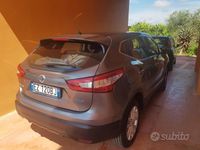 Usata Nissan Qashqai 115 CV (84 kW) 2015 Grigio SUV