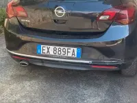 Usata Opel Astra 140 CV (102 kW) 2014 Nero Berlina