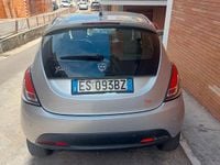 Usata Lancia Ypsilon 85 CV (62 kW) 2013 Grigio Utilitaria