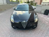 Usata Alfa Romeo Giulietta Quadrifoglio Verde 235 CV (172 kW) 2012 Nero Utilitaria
