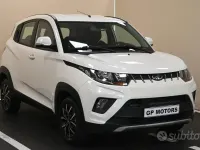 Usata Mahindra KUV100 87 CV (63 kW) 2020 Bianco SUV