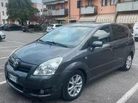 Usata Toyota Corolla Verso 2009 Grigio Monovolume