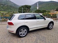 Usata VW Touareg Executive 245 CV (180 kW) 2012 Bianco SUV