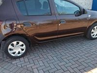 Usata Dacia Sandero 73 CV (53 kW) 2017 Marrone Berlina