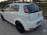 Usata Fiat Punto Sport 95 CV (69 kW) 2013 Bianco Utilitaria