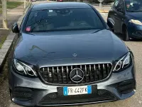 Usata Mercedes E220 AMG line 194 CV (142 kW) 2018 Berlina