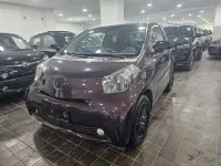 Usata Toyota iQ BlackLine 68 CV (50 kW) 2010 Metallic bronze Utilitaria