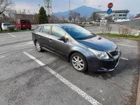 Usata Toyota Avensis 150 CV (110 kW) 2009 Grigio Station wagon