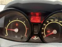 Usata Ford Fiesta Titanium 68 CV (50 kW) 2009 Grigio Utilitaria