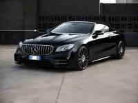Usata Mercedes E220 AMG 194 CV (142 kW) 2019 Nero Cabrio