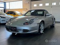 Usata Porsche Boxster 260 CV (191 kW) 2004 Grigio Cabrio