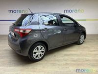 usata Toyota Yaris 1.5 hybrid Business