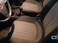 Usata Fiat Grande Punto 95 CV (69 kW) 2017 Grigio Utilitaria