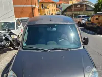Usata Fiat Doblò Dynamic 120 CV (88 kW) 2009 Grigio Monovolume