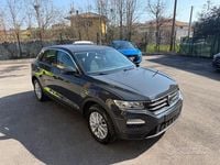 Usata VW T-Roc Advance 116 CV (85 kW) 2019 Grigio metallizzato SUV
