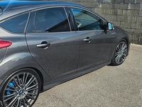 Usata Ford Focus RS 350 CV (257 kW) 2017 Grigio Berlina
