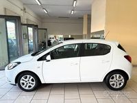 Usata Opel Corsa 90 CV (66 kW) 2015 Bianco Berlina