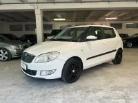 Usata Skoda Fabia Ambition 69 CV (50 kW) 2012 Bianco Berlina