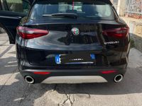 Usata Alfa Romeo Stelvio 179 CV (131 kW) 2017 Nero SUV