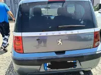 Usata Peugeot 1007 68 CV (50 kW) 2008 Grigio Monovolume