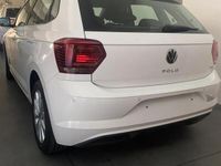 Usata VW Polo 90 CV (66 kW) 2023 Bianco Utilitaria
