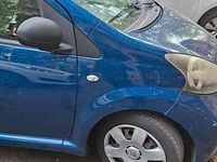Usado Toyota Aygo 68 HP (50 kW) 2007 Azul Citadino