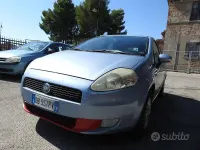 Usata Fiat Grande Punto Dynamic 64 CV (47 kW) 2006 Utilitaria