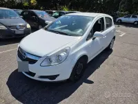 Używany Opel Corsa 80 KM (58 kW) 2009 Biały Hatchback