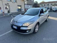 Usata Renault Mégane GrandTour 110 CV (80 kW) 2013 Grigio Station wagon