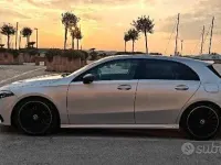 Gebraucht Mercedes A200 AMG Line Premium 150 PS (110 kW) 2023 Grau Limousine